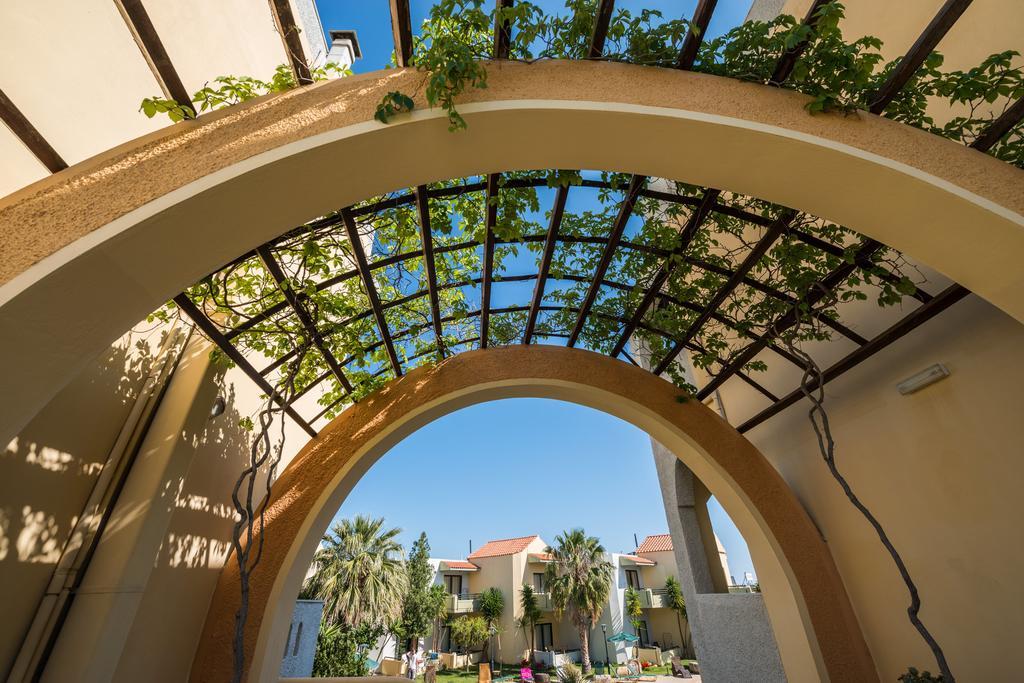 Nireas Hotel Kato Daratso Exterior photo