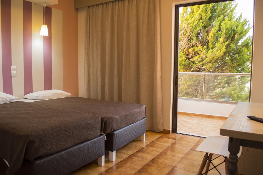 Nireas Hotel Kato Daratso Exterior photo